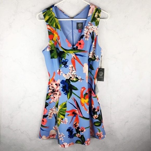 [Vince Camuto] Floral V-Neck Fit & Flare Dress - Picture 1 of 8